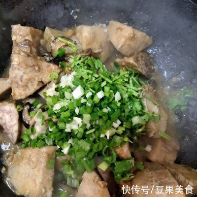 干贝|#巨下饭的家常菜#家常焖芋头