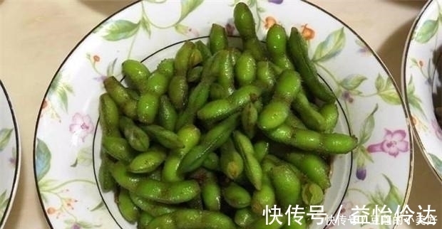 娘家大姐带外甥来家玩，我特意做了一桌菜招待，饭后外甥想留下来