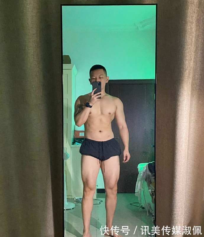 机车|挥汗如雨是常态，有颜有料的机车型男，当地帅哥排行榜第一名！