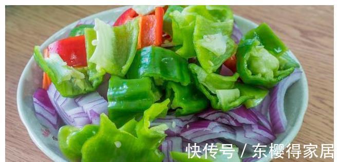 绿叶子菜|今天的晚餐全都是下饭菜,有荤有素,营养均衡,又多吃了一碗米饭