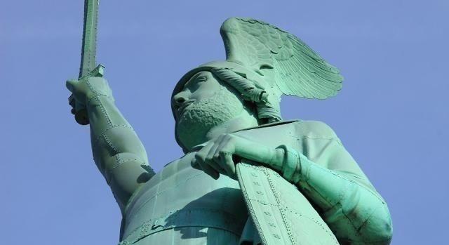 耳曼尼亚|日耳曼人的尊严之战，罗马帝国的屈辱之战，瓦卢斯，还我军团！