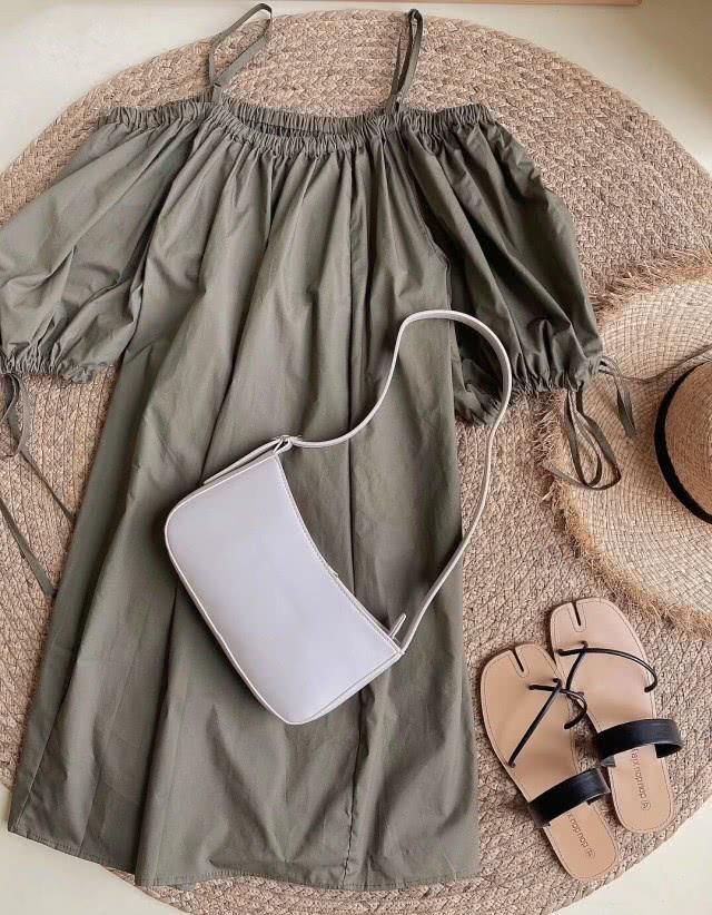 收藏啦28套简约,越看越好看的夏季日常舒适搭配LOOK