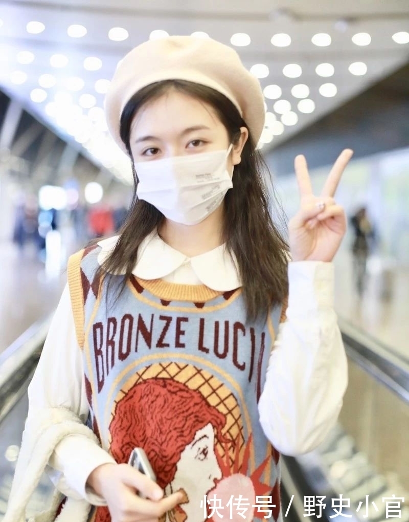 半个月没出门头发乱糟糟，懒女孩都懂得戴贝雷帽，颜值瞬间飙升