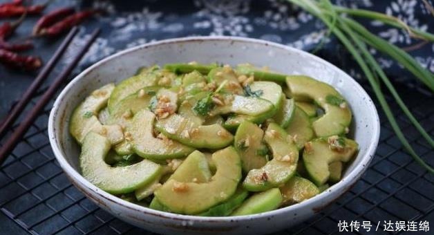 色斑|它是“天然美白液”,女性經(jīng)常吃,肌膚水嫩,淡化色斑,還能除煩