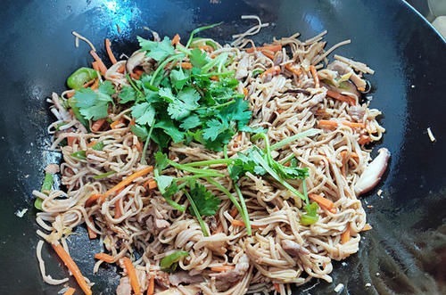 脂肪|脂肪最怕“它”,减脂期间要多吃,清肠刮油排宿便,腰肢也变细了