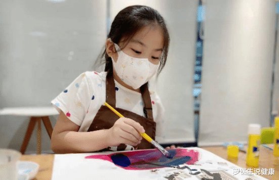 甲状腺激素|吃一次等于吃6个塑料袋，很多父母还往娃嘴里塞，医生怒斥：无知