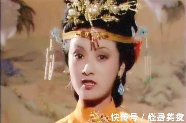 薛宝钗&红楼梦从丫鬟的品性就可以看出十二钗的差距,就知道黛玉有多强