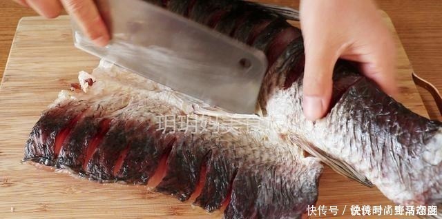 教你正宗腌腊鱼的方法,配料简单味道足,保存时间越长吃起来越香