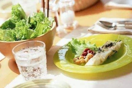 女人|女人患上子宫肌瘤,想要养好子宫消肌瘤,饮食上做到“4吃4不吃”