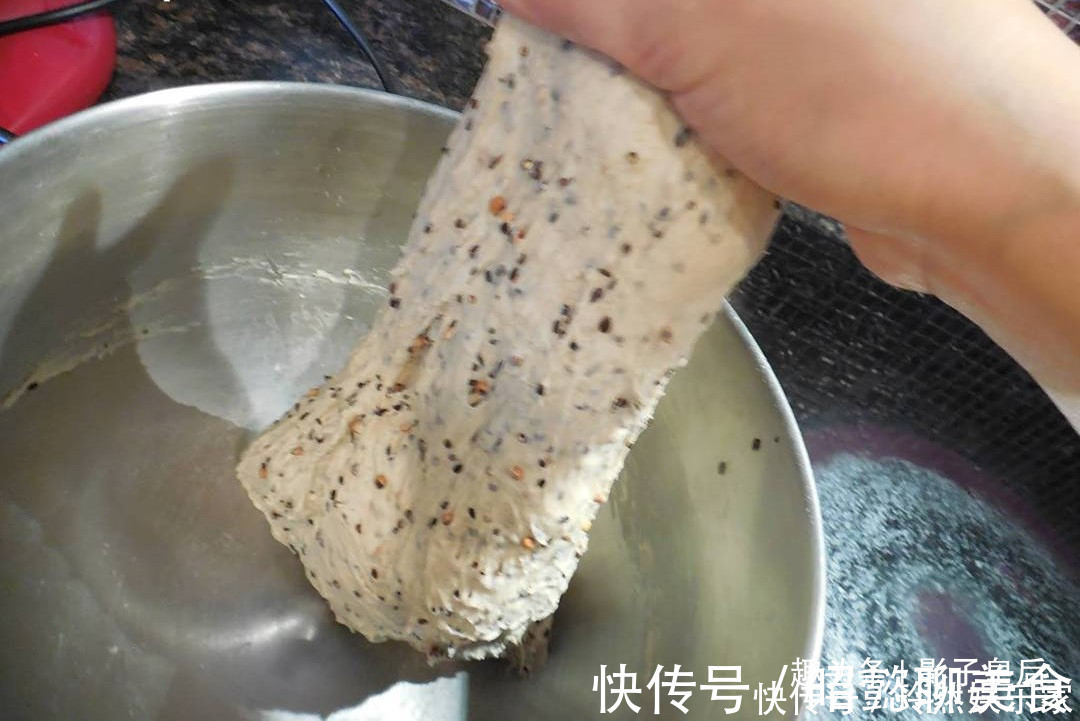 包子|比馒头简单,比包子好吃,我家隔三差五做一次,一出锅就抢光!