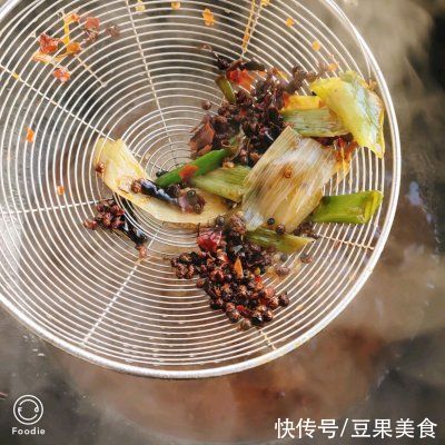  肉片|老妈做的水煮肉片，怎么吃都不腻