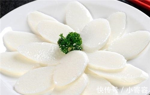 山药|炒山药时,别再直接下锅炒,让厨师长教你一招,山药脆爽不发黑