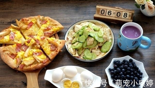 全职妈妈晒早餐,一周7天不重样,每天6点起!网友:有钱有闲