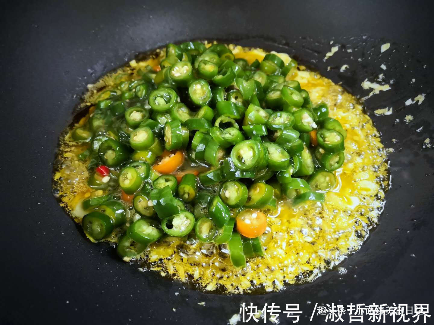 宿便|便秘最怕这菜，一周吃2次，排空黑宿便，口臭没了，大肚腩不见了