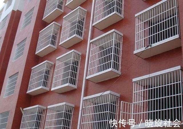 防盗窗|越来越多人不装传统防盗网了，现在都流行装这种, 好看又安全!