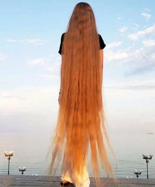 30年没有剪过头发，现实版的长发公主，让人羡慕