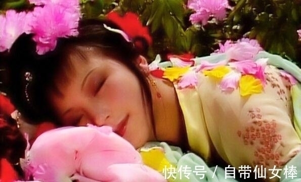 林黛玉#堂堂千金小姐，对一个丫头言听计从，难怪贾母不给她好脸色