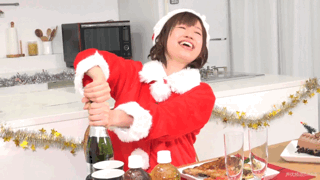 莉丝|不动是个美少女,一动就是个移动表情包,二次元中的“静态”女神