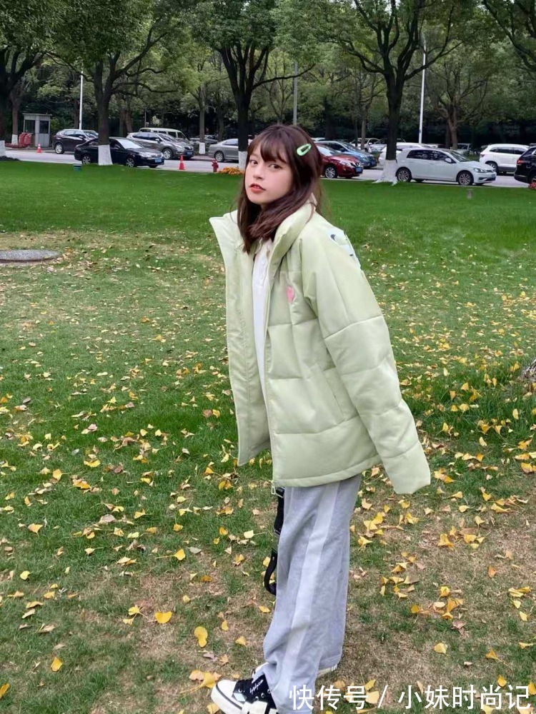 冬天 冬天的羽绒服,如何搭配颜色是真的一门学问,试试这些技巧!