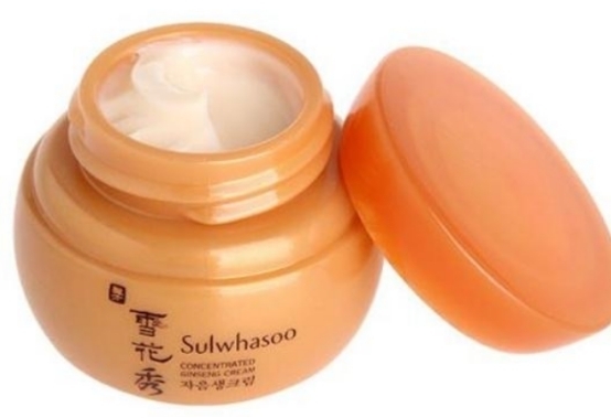 烟酰胺|40、50岁女人该如何护肤,选对合适的护肤品才是肌肤抗衰重点