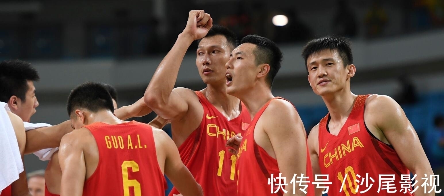 杜锋|男篮内线再迎调整!2人掉队2大核心回归,易建联无缘,周琦挑大梁