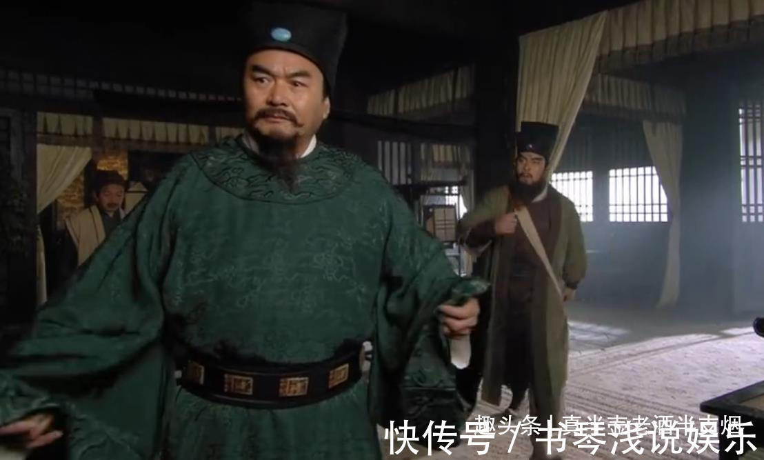 阮氏三雄#李逵正在洗澡,扈三娘将其一箭穿心,鲁智深武松头也不回地走掉了