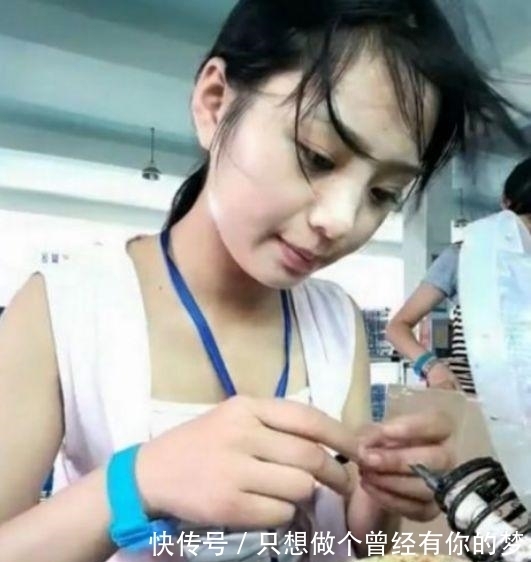 加班|年轻妹子在富士康上了5年“夜班”,现在变成了什么样子?
