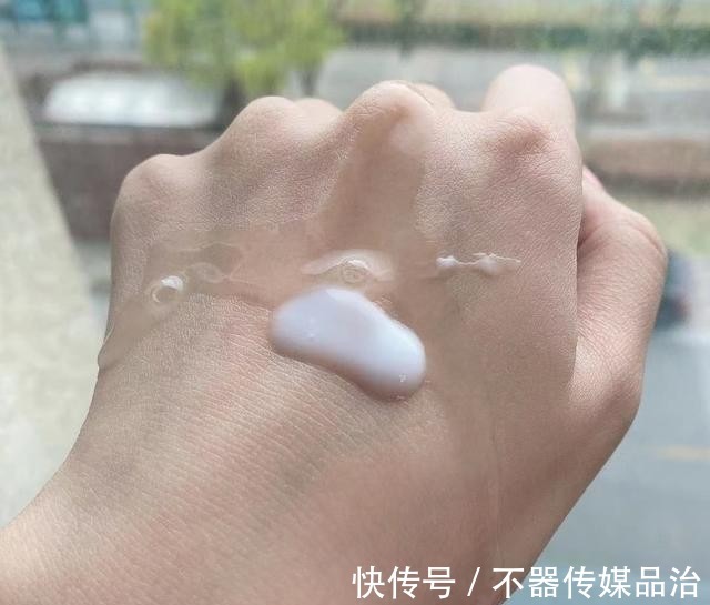 护肤品|用到空瓶才是真爱,这些护肤品回购十次都不嫌多 你都用过哪些?