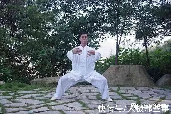 无极桩|太极拳无极桩的训练，过路体感之身体发轻