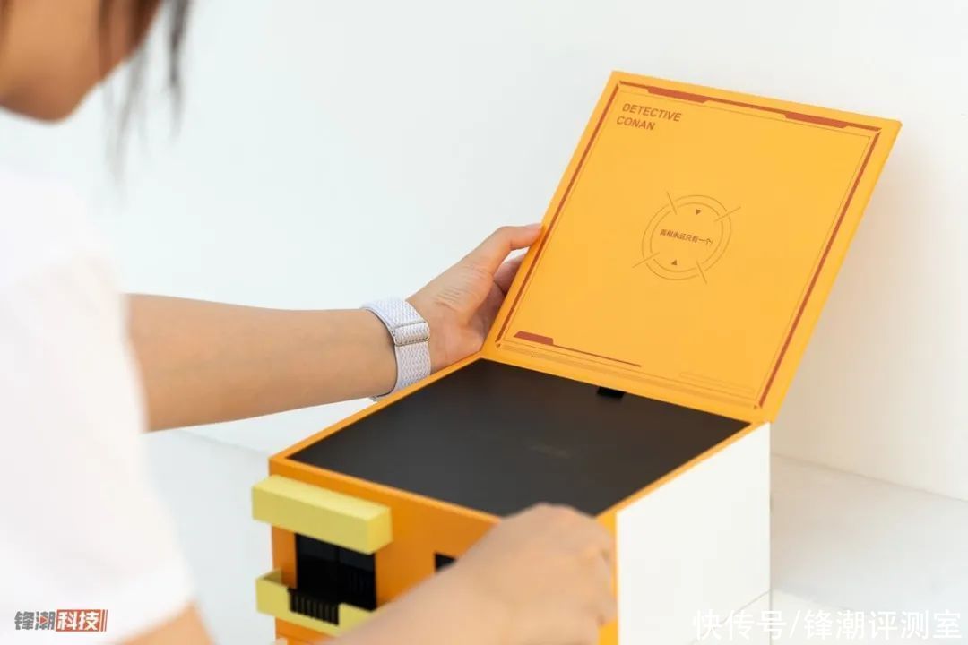 后盖|OPPO发布Reno6 Pro+柯南限定版：后盖竟然会变色