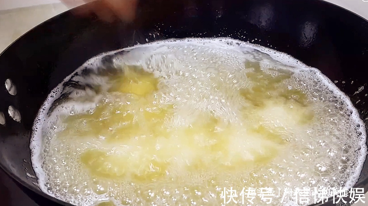 油酥|家常零食做法,一口一个,比面包还好吃,太香了