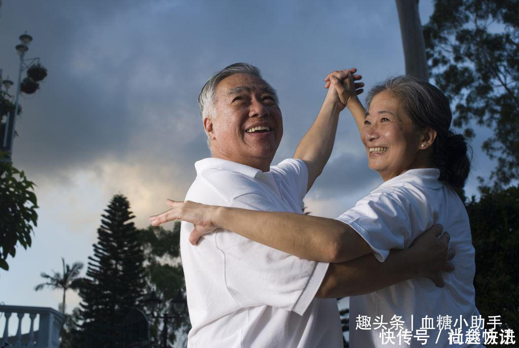 专家提醒老年痴呆来临时的八大表现,看看你家老人有吗