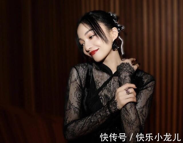 穿搭 时尚穿搭，透视薄纱本就时尚，与黑色结合更是经典中的经典