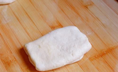  酥松|一个128层的烤饼是这样做成的！酥松又醇香，推荐给所有人