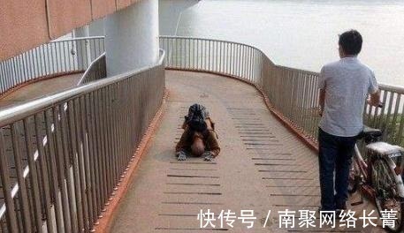 释正弘#他是中国真正的苦行僧,三步一拜走完四大名山,脚上茧比鞋底还硬