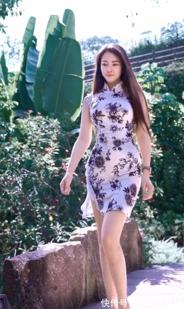蕾丝|小姐姐穿上旗袍造型，散发高级感，行走间魅力尽显