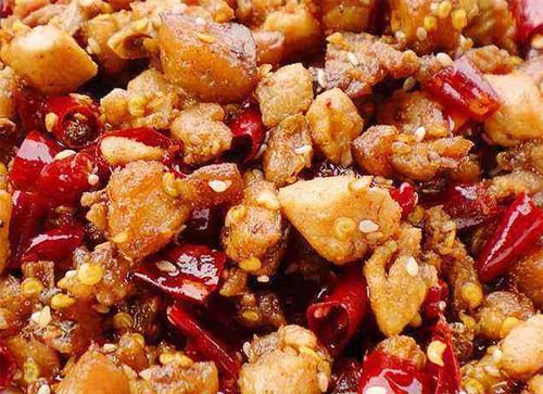 孩子最馋的“爽口菜”，香辣滑嫩，滋滋冒油，一口一个吃着香