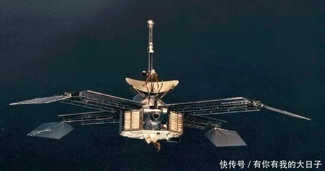 马斯克80年后，100万人会成为“跨行星物种”，在火星繁衍