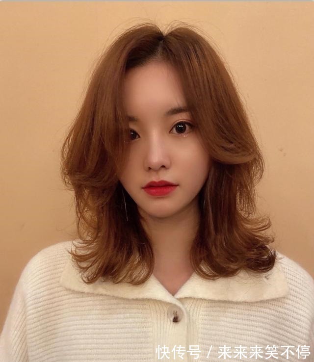 锁骨 “最女神”发型27款,无论直卷都很美,爱美女性都喜欢!