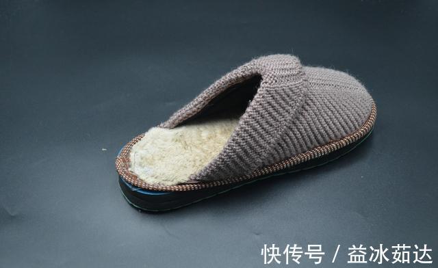 洗衣液|不管棉拖有多脏,试试这个方法,不用水洗不用晾晒,棉拖立马干净