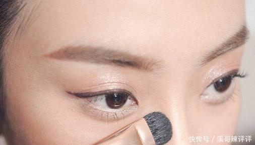 眼线|10个化妆小技巧,让新手小白的你,妆容更高一级