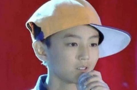 8年前的这档节目真是“绝了”,淘汰的全是当红明星,冠军无人识