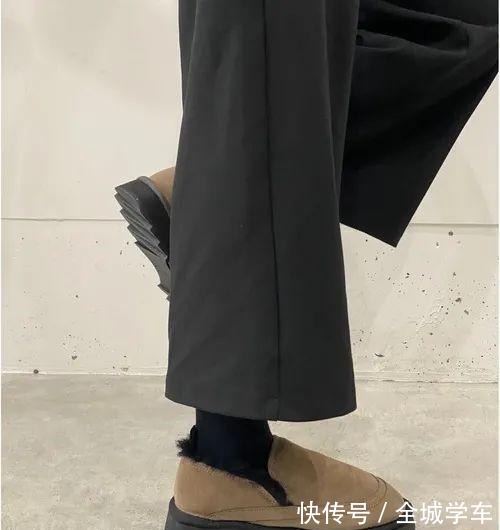 spring 安上鞋带的 Slip-On,是画蛇添足还是锦上添花!