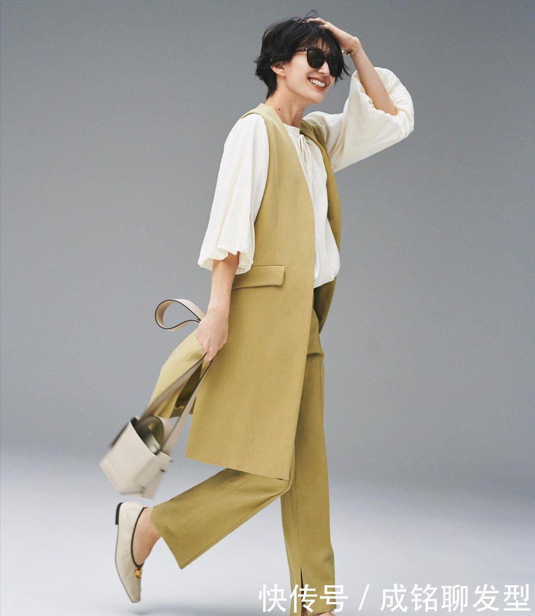 半身裙|“长直袖”衬衫太普通,今年“泡泡袖”衬衫超火,复古又有女人味