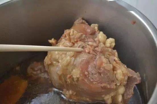 牛肉怎么做好吃又嫩？家常牛肉的做法