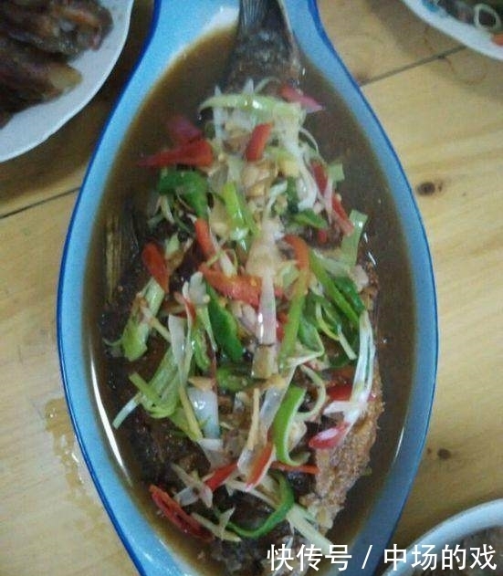 回娘家|回娘家吃了两顿饭每次都这样，搞的我都不想再去了！网友：还得回