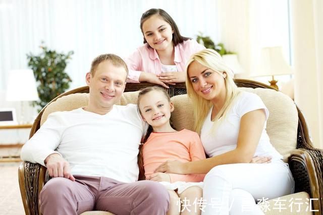 女儿|“生男生女”都一样?20年后差别就出来了,儿女双全的父母沉默了