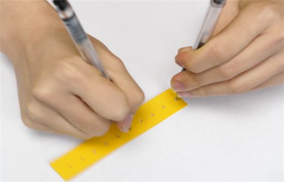 小孔|圆规不要花钱买，教你自制几个简易圆规，用起来比买的还好用