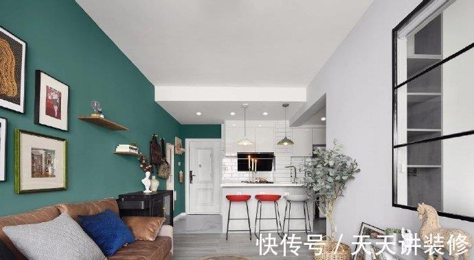 小户型|50平米小户型,既有两居室,还宽敞舒适不拥挤,背景墙颜色超漂亮