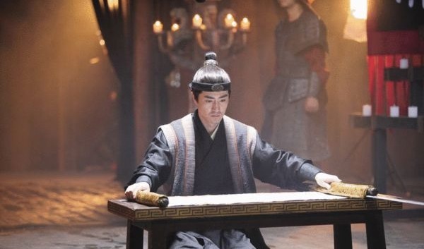 历史|历史上的“荆轲刺秦王”的行为,为何陶渊明和司马光的看法截然相